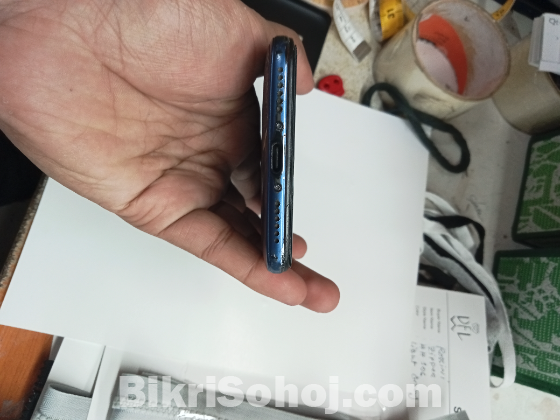 Poco f1